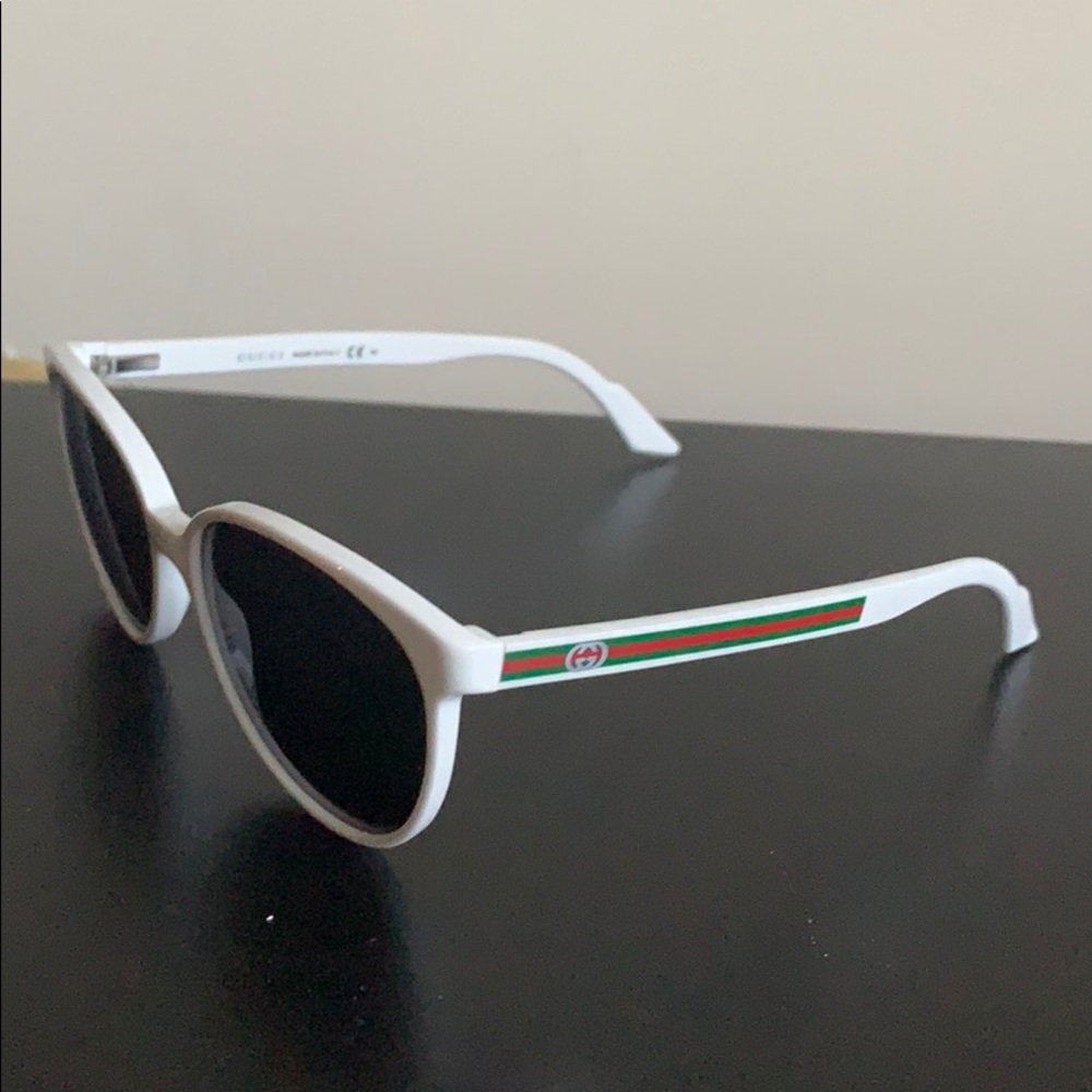 Gucci Sunglasses 🕶